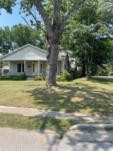 Main picture of 1023 Oshaughnessy Ave NE