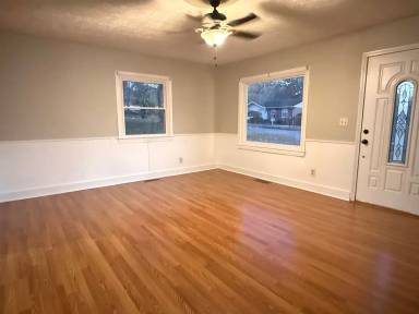 Main picture of 527 Herring Dr