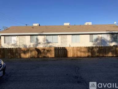 Main picture of 712 W Atkins Ave
