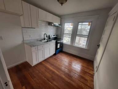 Main picture of 36 Sherman Pl