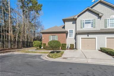 Main picture of 3901 Cromwell Park Dr