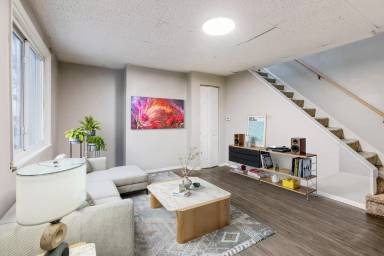 Main picture of 2621 S 18th St