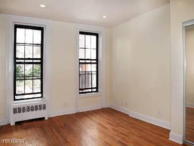 Main picture of 78 E 3rd St