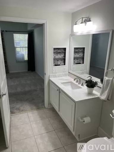 Main picture of 4000 Grande Vista Blvd