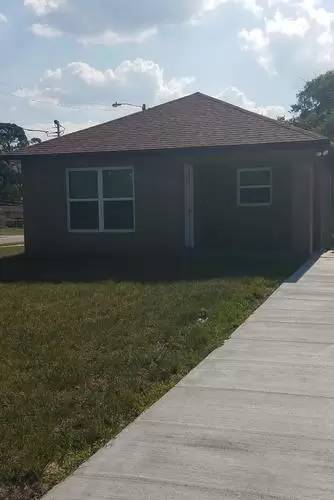 Main picture of 900 Moton Ave