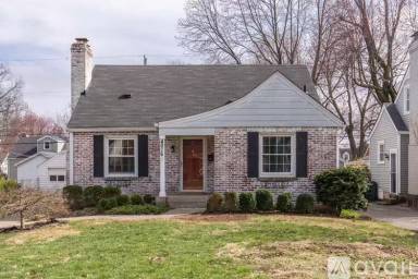 Main picture of 4016 Hillsboro Rd