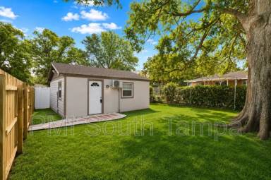 Main picture of 2110 W Saint Louis St