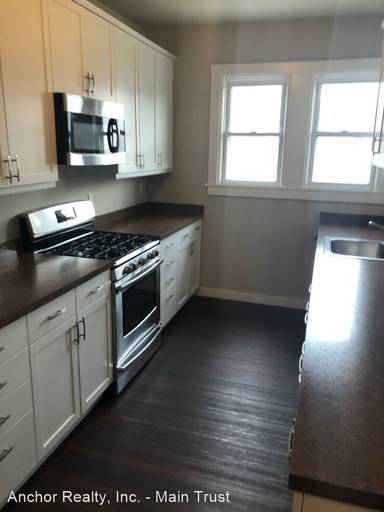 Main picture of 3303 Fillmore St