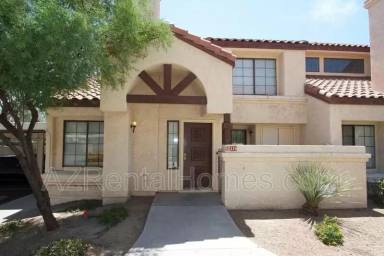 Main picture of Papago Park Village