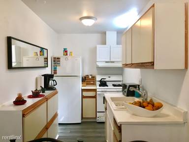 Main picture of 3621 S Bentley Ave