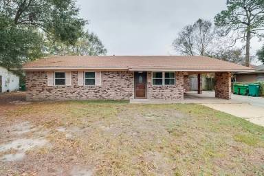 Main picture of 6300 Lancaster Blvd