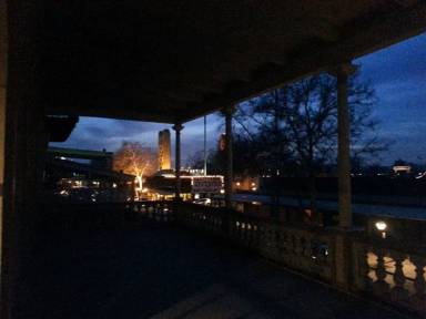 Main picture of 1023 Front St