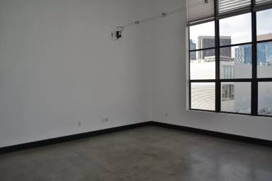 Main picture of 1233 Howard St