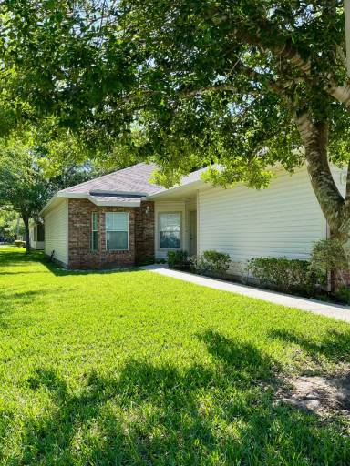 Main picture of 7977 NW 50th Way