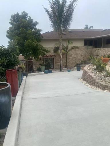 Main picture of 295 Bradley Ave