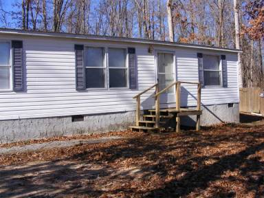 Main picture of 320 County Road 135