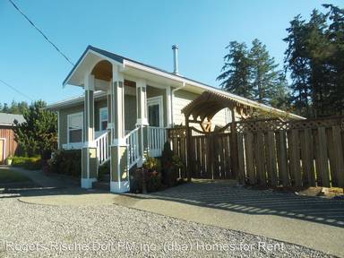 Main picture of 615 E Crescent Harbor Rd