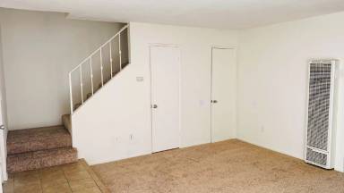Main picture of 13702-12 Charloma Dr