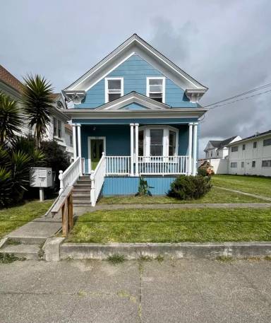 Main picture of 1113 G St