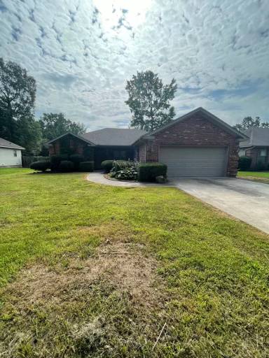 Main picture of 1420 Bobbitt Ln