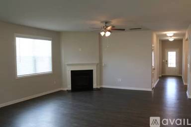Main picture of 46 Jocelyn Dr