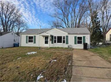 Main picture of 9863 Vickie Pl