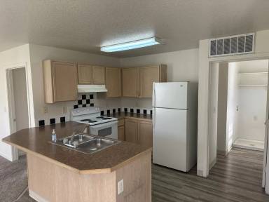 Main picture of 112 Davis Ave