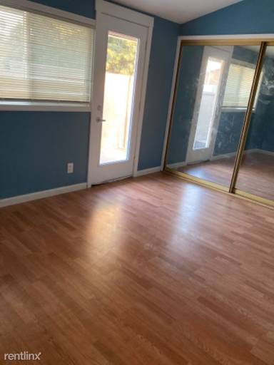 Main picture of 7132 Stahov Ave
