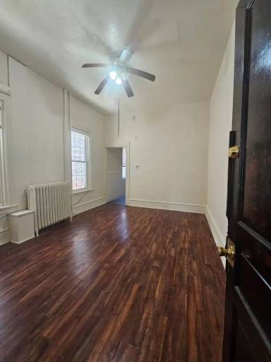 Main picture of 205 W King St