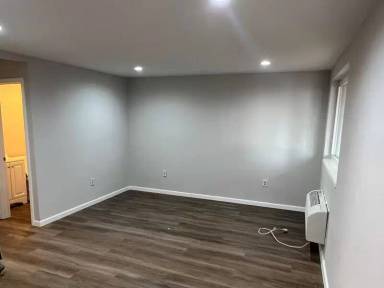 Main picture of 401 Main Ave