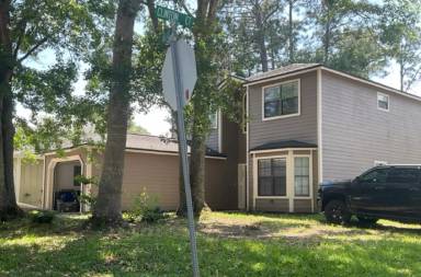 Main picture of 200 Millers Trace Dr