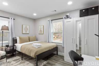 Main picture of 2792 Horse Shoe Dr SE