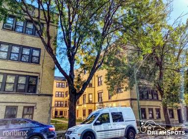 Main picture of 7317-7325 S East End Ave Apartments