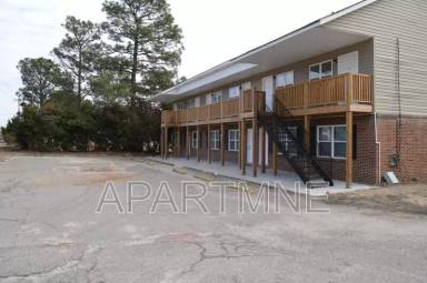 Main picture of 3674 Deans Bridge Rd