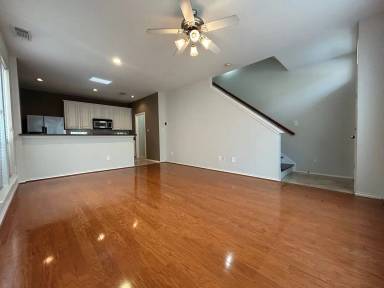 Main picture of 2030 Bailey St