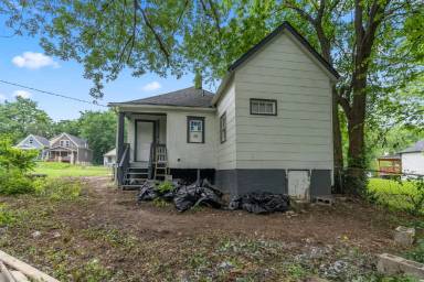Main picture of 3417 Brooklyn Ave