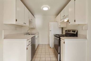 Main picture of 5804 Highway Pl