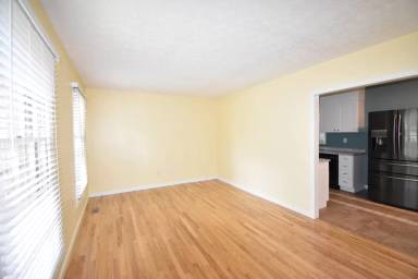 Main picture of 333 McFadyen Dr