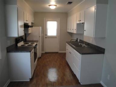 Main picture of 2211A Bunton