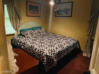 Main picture of 1711 E Kellogg Cir