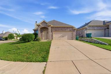 Main picture of 309 Jennie Marie Cir