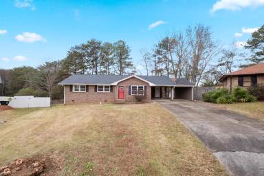 Main picture of 6459 Paula Ct