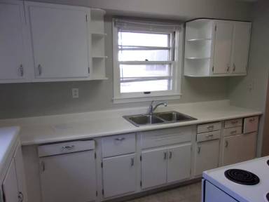 Main picture of 401 S Talley Ave