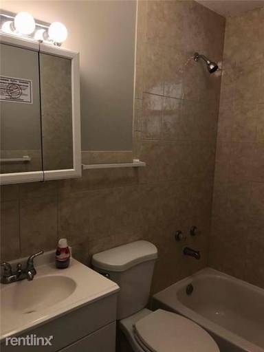 Main picture of 213 SW 4th St