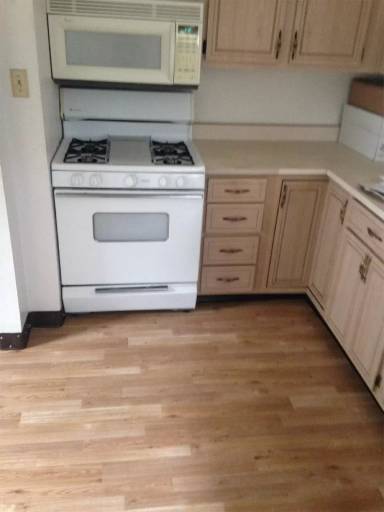 Main picture of 218 S Mellon Ave