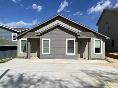 Main picture of 2602-2604 S Fannin Ave