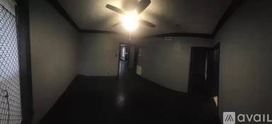 Main picture of 6951 S Wabash Ave