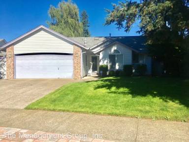Main picture of 3907 NE 123rd Ave