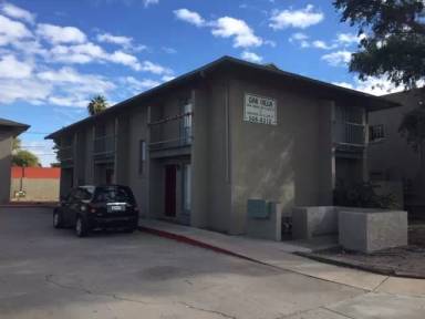 Main picture of Oak Villa Town Houses & Apartments