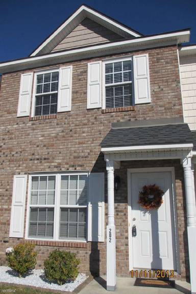 Main picture of 208 Springwood Dr